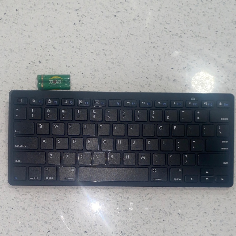 Wireless Black Keyboard